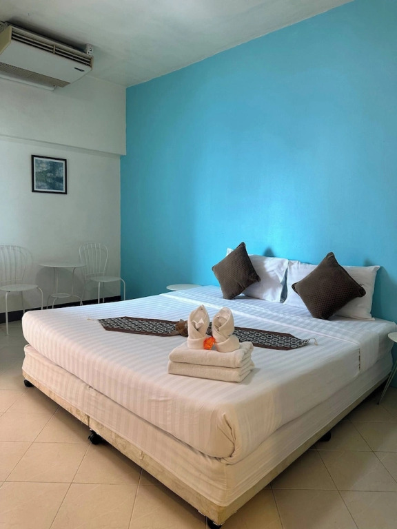 Room-private Apartment in City Center an