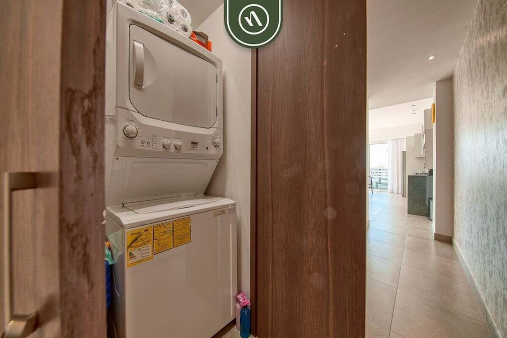 Luxury 1 BR Condo in the Heart of Romantic Zone