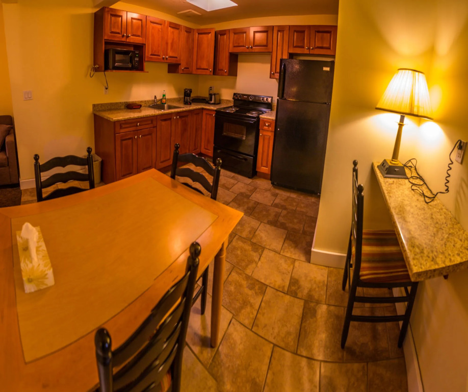 Sahara Courtyard Inn Penticton