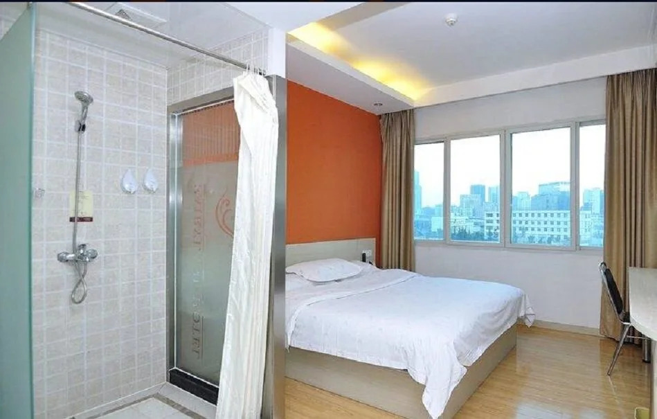 Fairyland Hotel Minhang Road