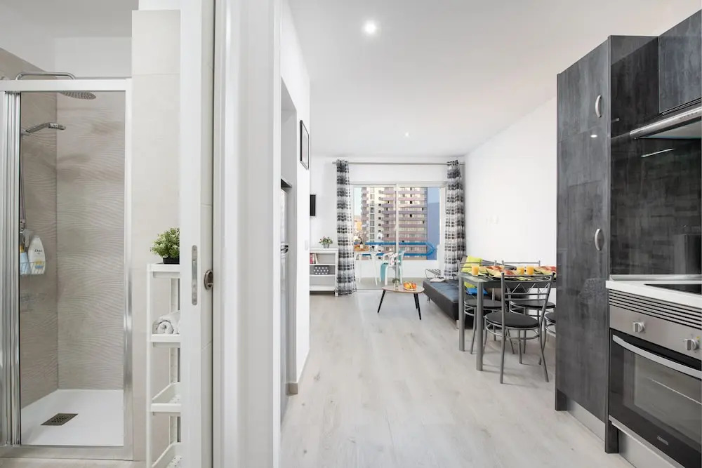909 Panoramic Studio, Ocean View
