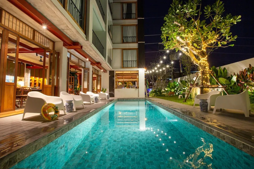 Ultimate Experience Ultimate Luxury Ultimate Comfort