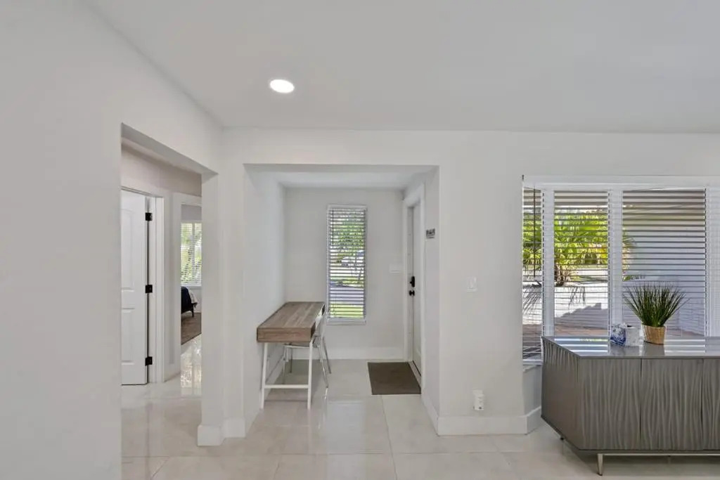 Sail Away Beach Cottage Sleeps 10 Heated Pool