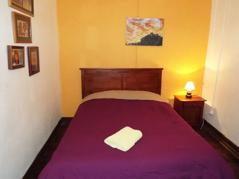 Hostal Casa Verde Limón