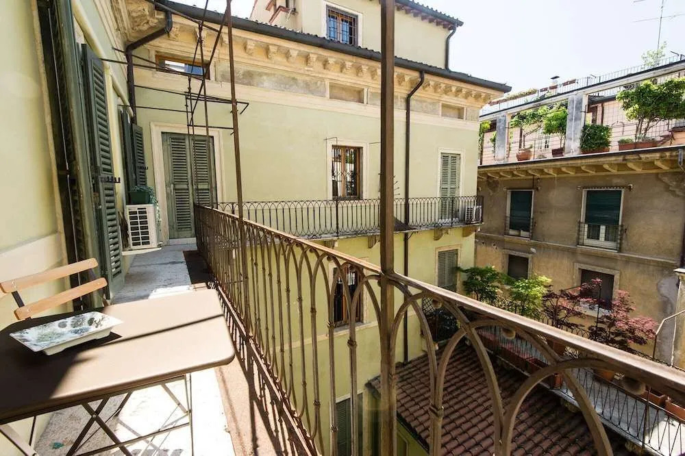 Palazzo Zeiner Mazzini Apartments