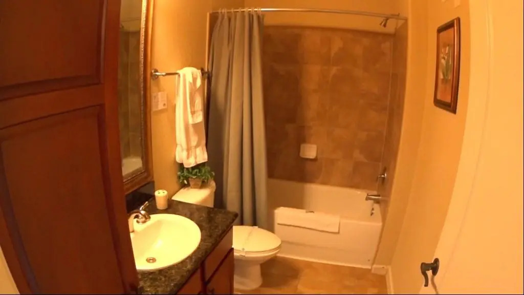 914 Charo Pkwy  111 3 Bedrooms, 3 Bathrooms