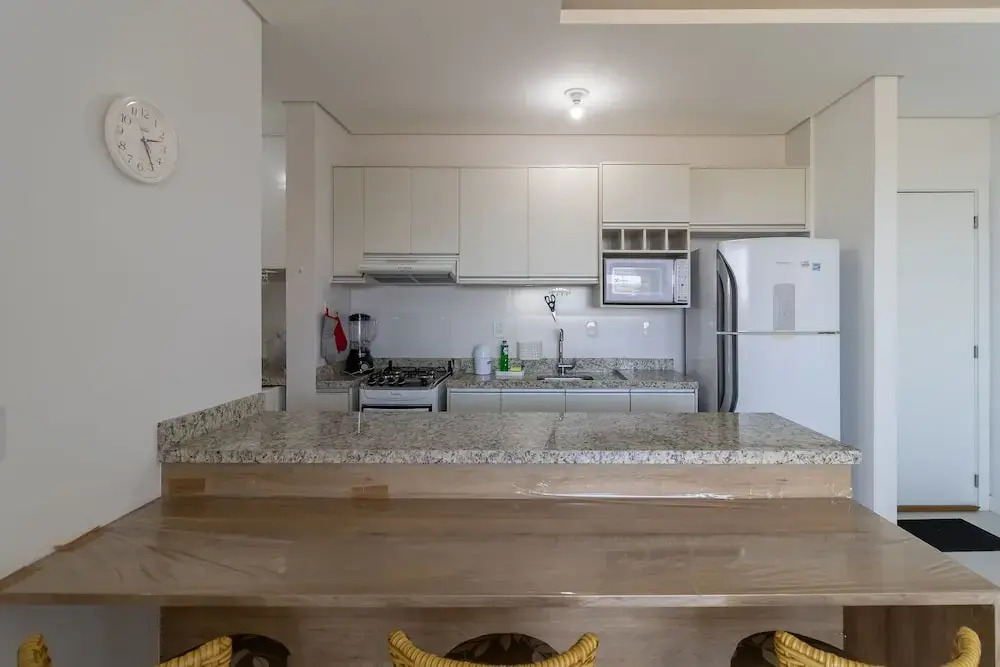 Cozy Apartment 3 Minutes From the Beach Cmi0301