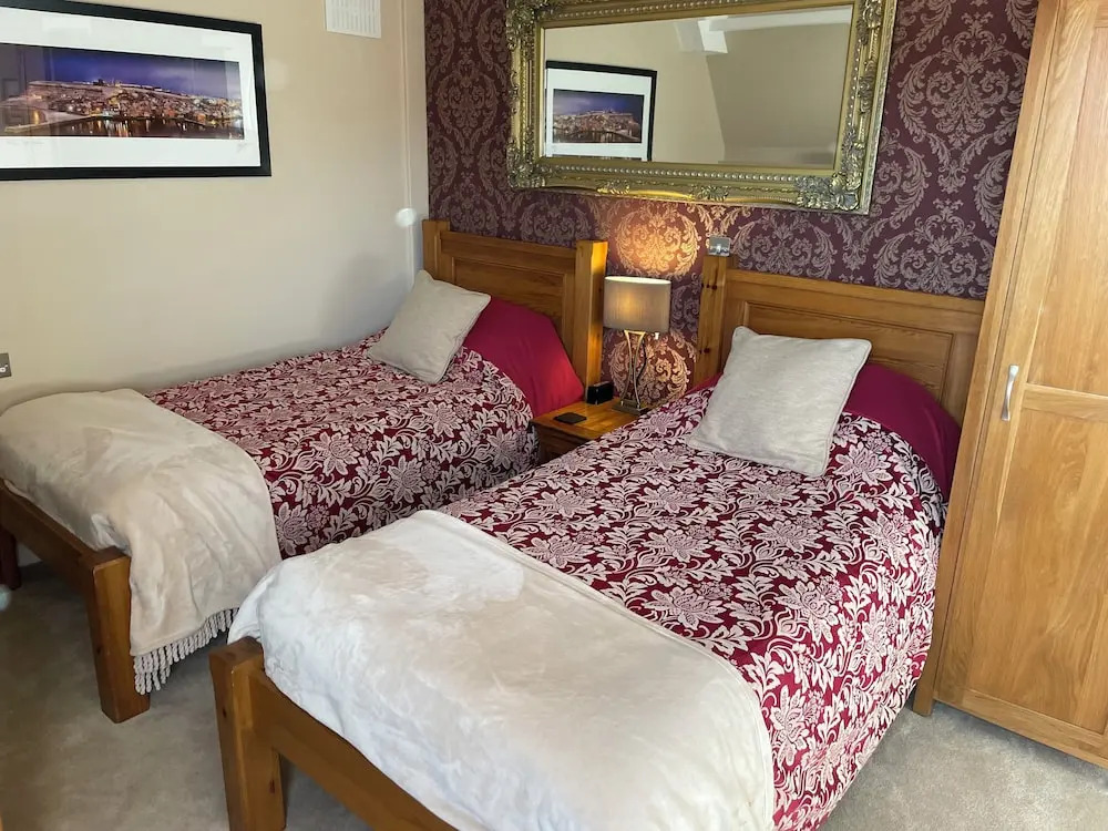 Park View Apartment & Rooms