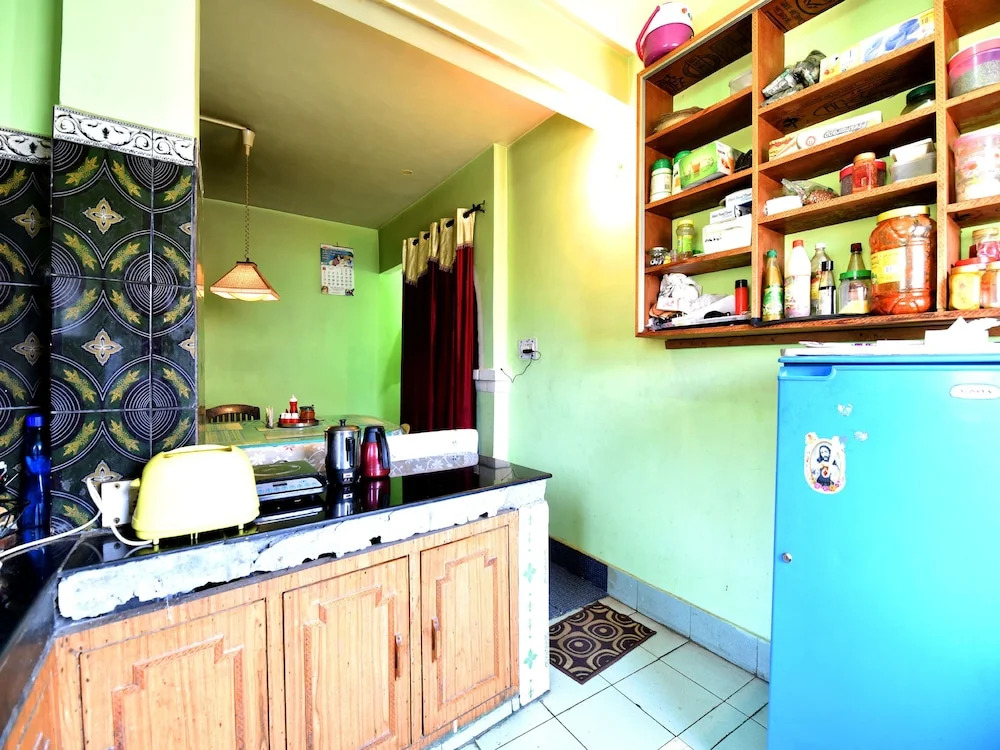 OYO 13350 Home Hill View Naggar Road