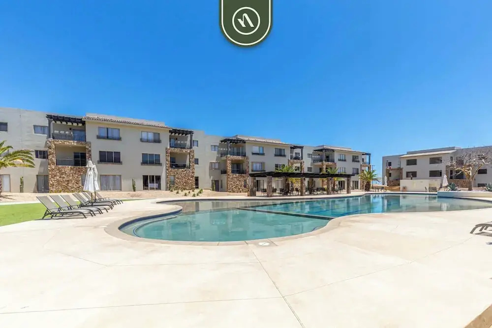Chic 2BR House - Pedregal - Private Rooftop - Pool