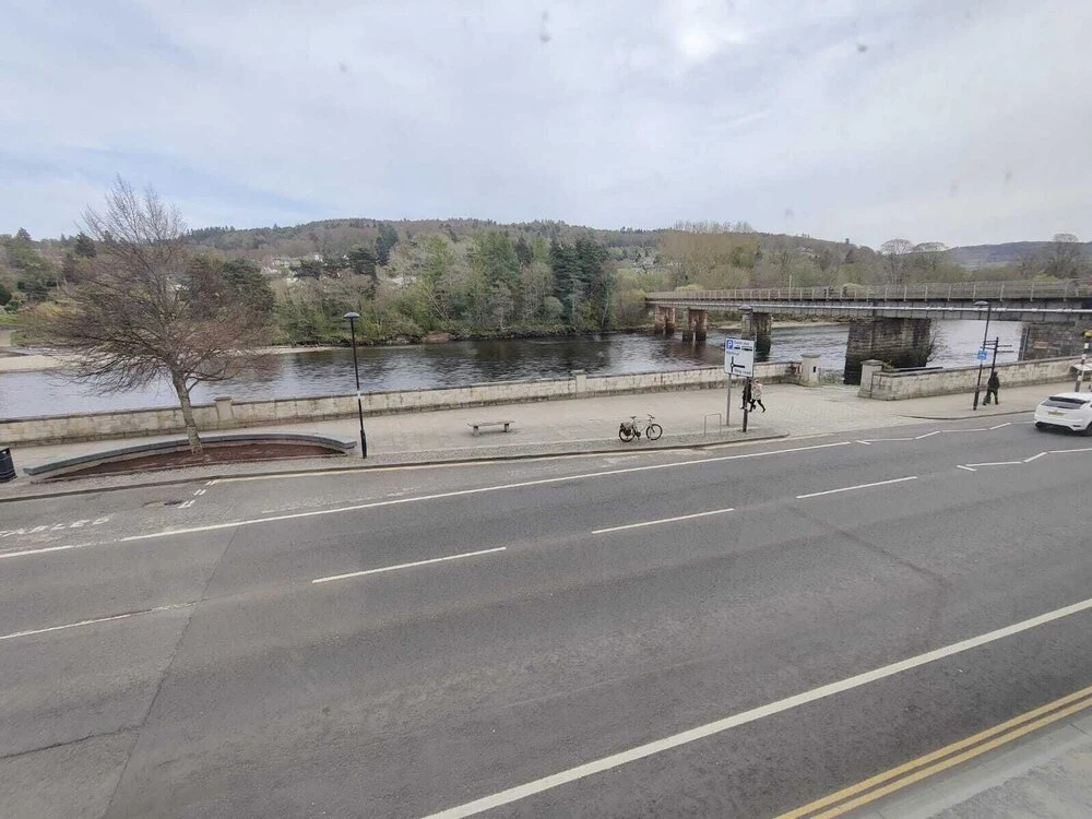 Stunning River View 2-bed Apartment in Perth