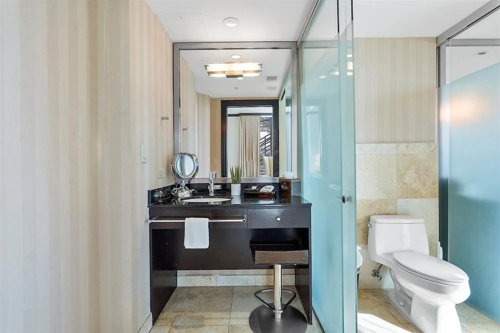 Penthouse Mar Azul South Beach On Ocean Drive Miami Beach 1 Bedroom Home by RedAwning