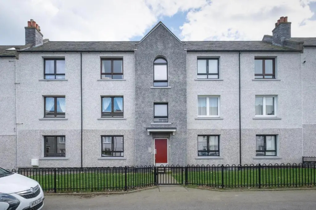 3 Bedroom Aprtmt at Sensational Stay Serviced Accommodation Aberdeen- Froghall Avenue