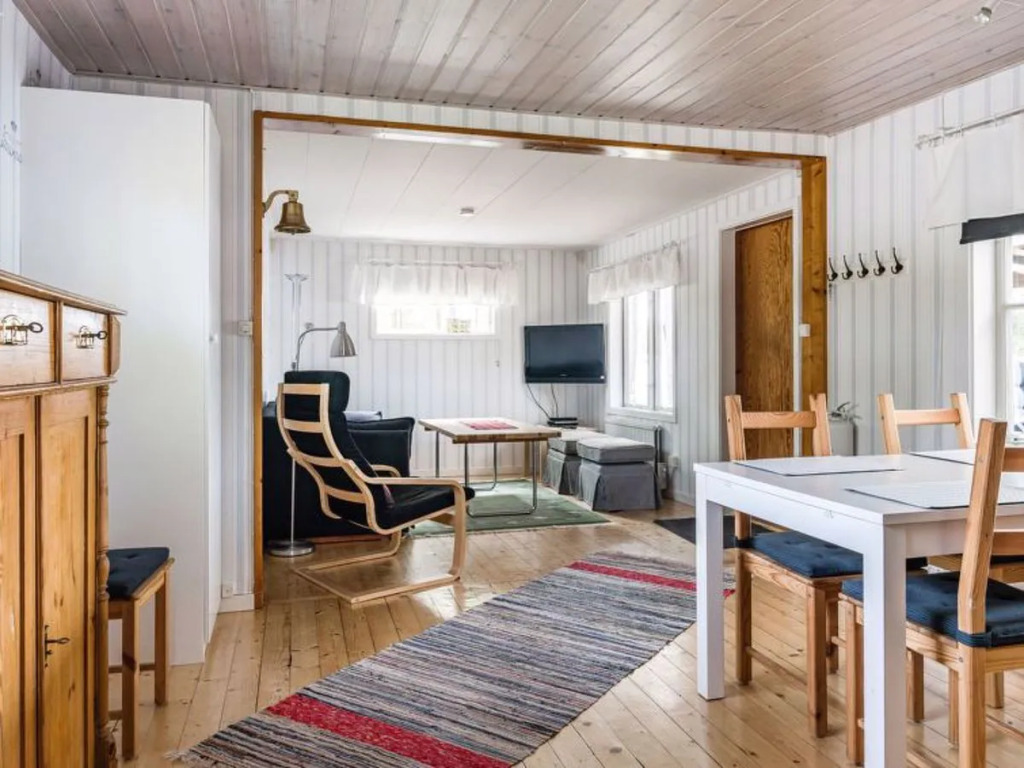 Chalet Löaborn by Interhome