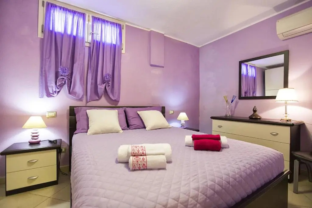 ClickSardegna Villa Paradiso with swimming pool large garden and tennis court