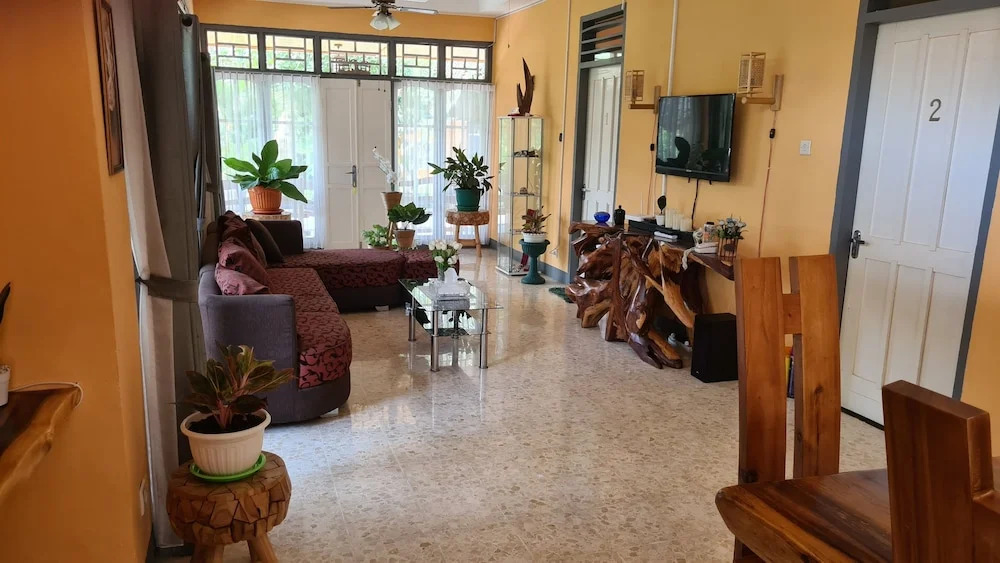 Dewi Sri Guesthouse