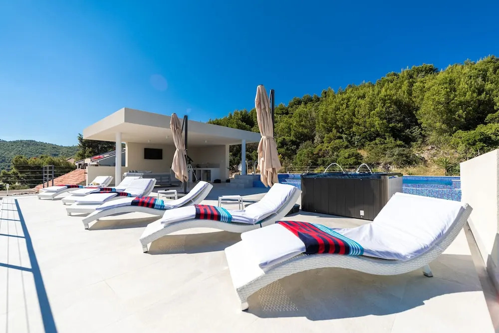Villa Desire