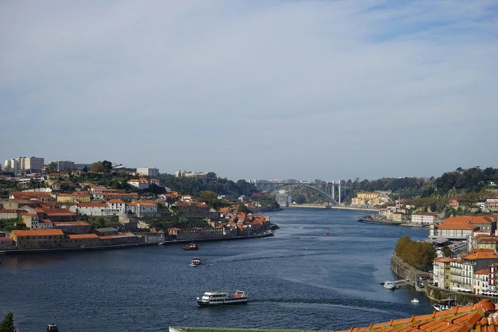 New Apartments Luiz I Bridge by Amber Star Rent
