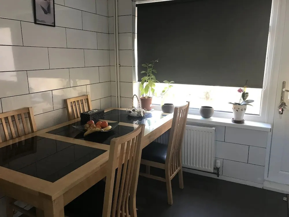Stunning 3-bed House in Cardiff
