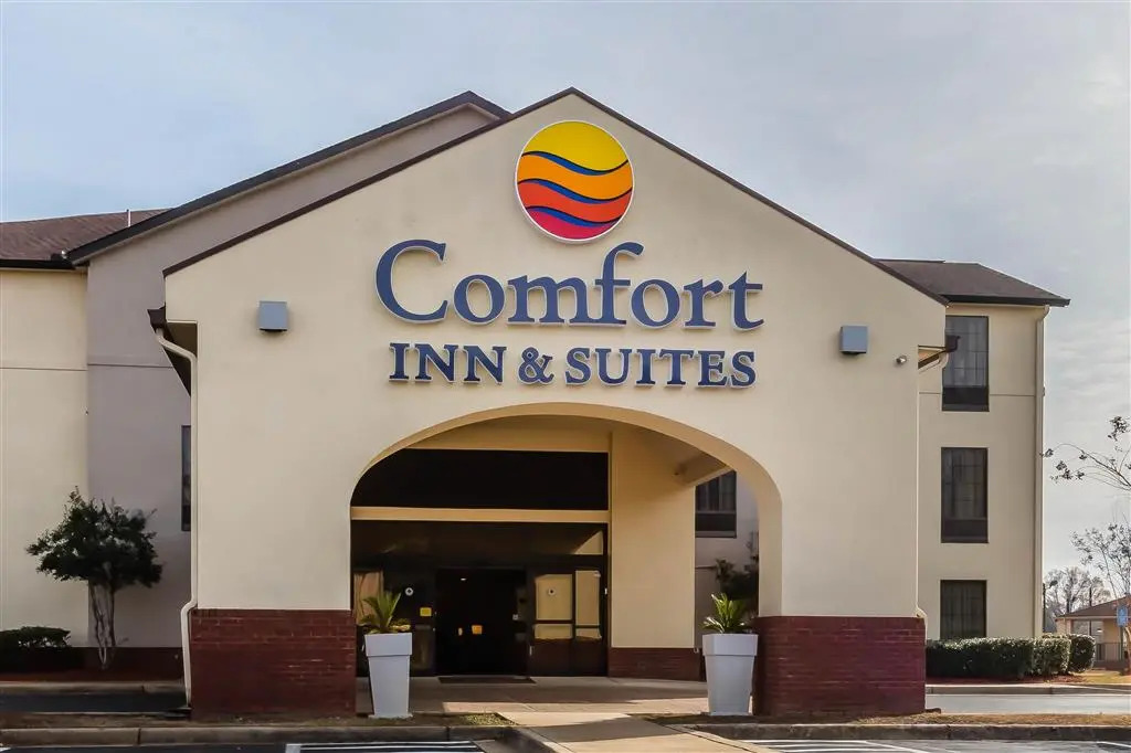 Comfort Inn and Suites