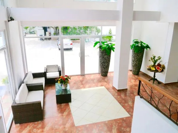 Hôtel Balladins Cannes La Bocca