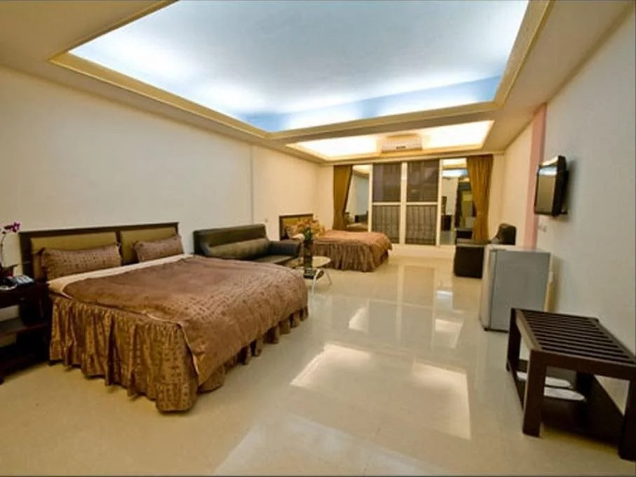 Yue Jing Commercial Hotel