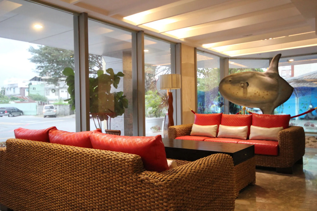 Fish Hotel Hualien