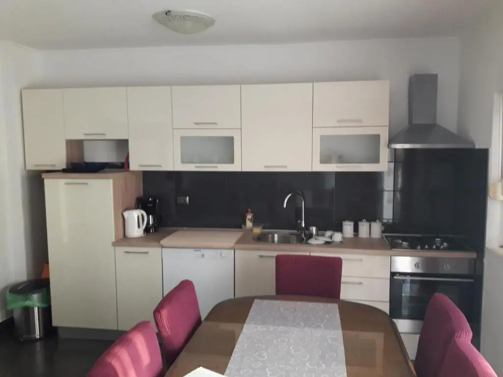 Apartmani Island