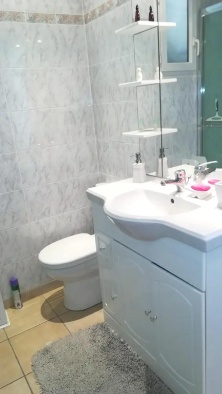 Apartment With one Bedroom in Vidauban, With Wonderful Mountain View, Private Pool, Enclosed Garden - 34 km From the Beach