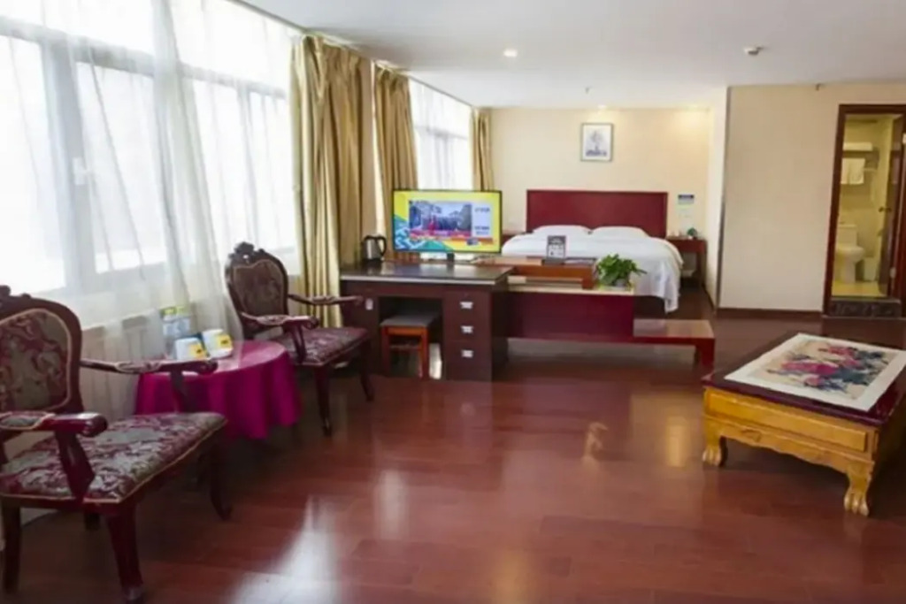 GreenTree Inn ShanDong LinYi YiShui County Angel Garden Express Hotel