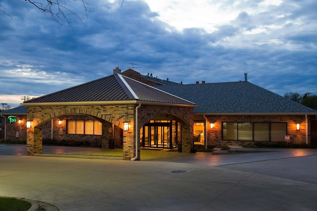 Antioch Hotel & Suites