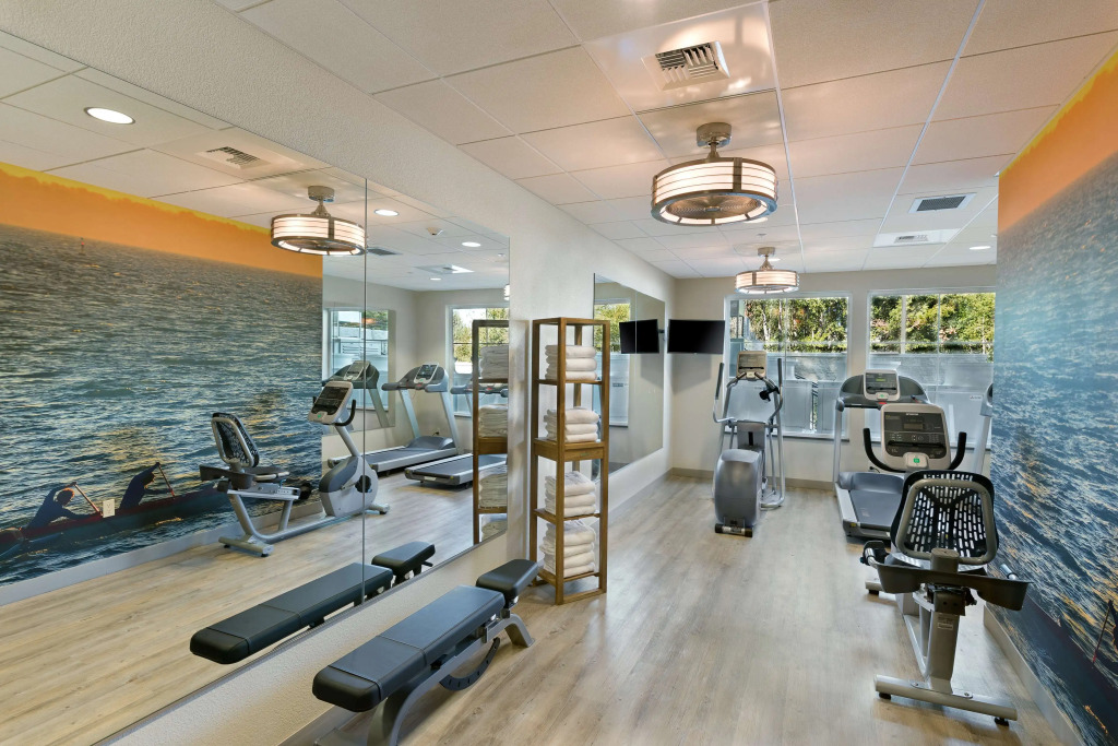 Oxford Suites Bellingham