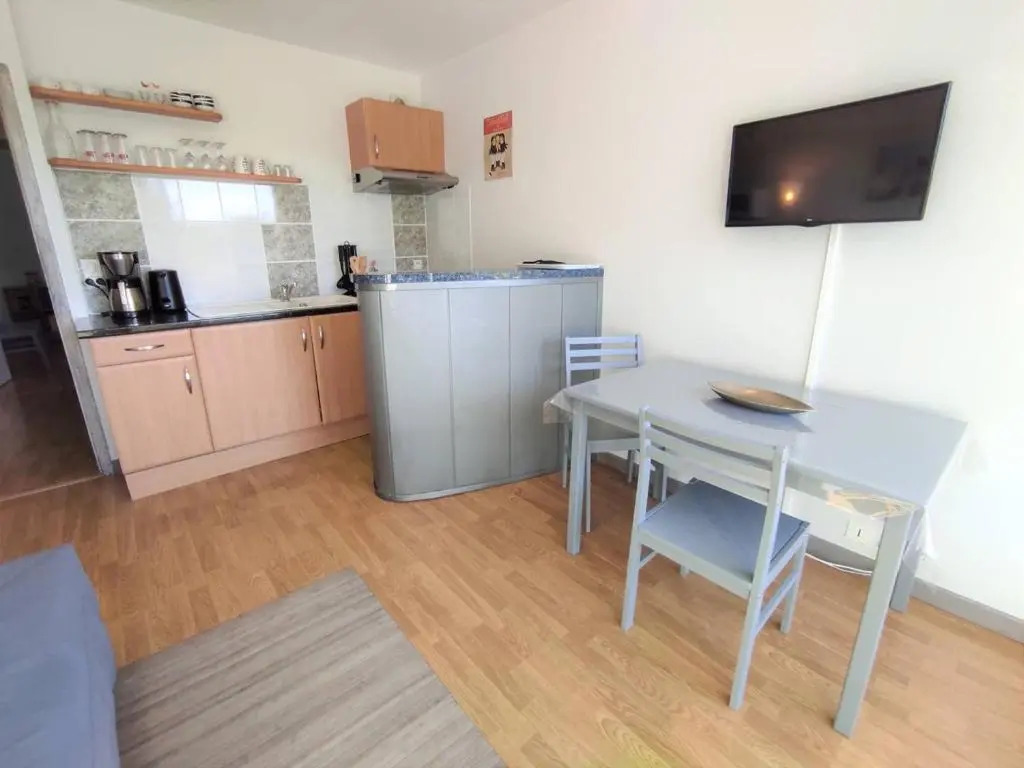 Appartement Fouesnant, 2 pièces, 4 personnes - FR-1-481-55
