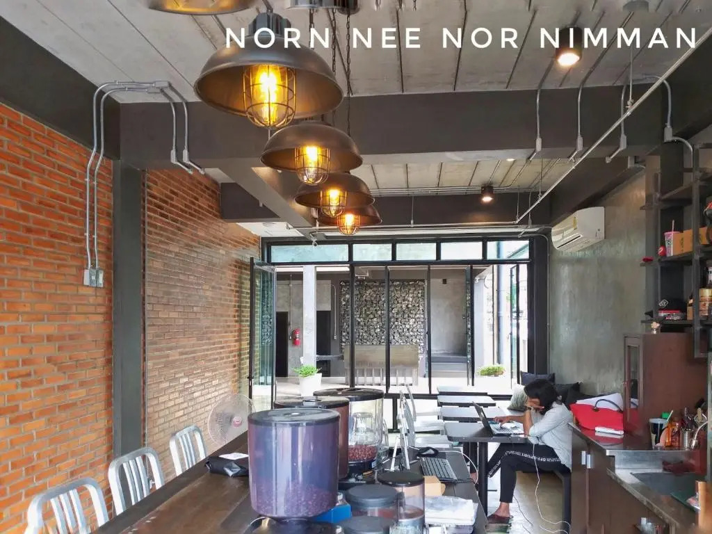 Norn Nee Nor Hostel&Cafe