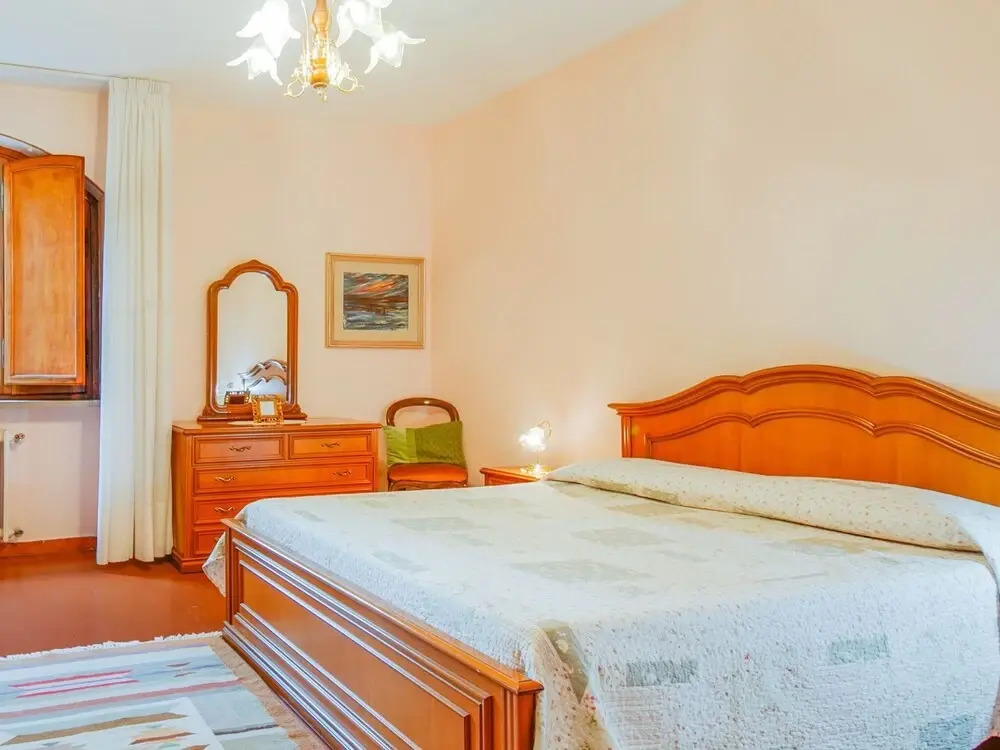 Splendid Holiday Home in Altopascio With Garden