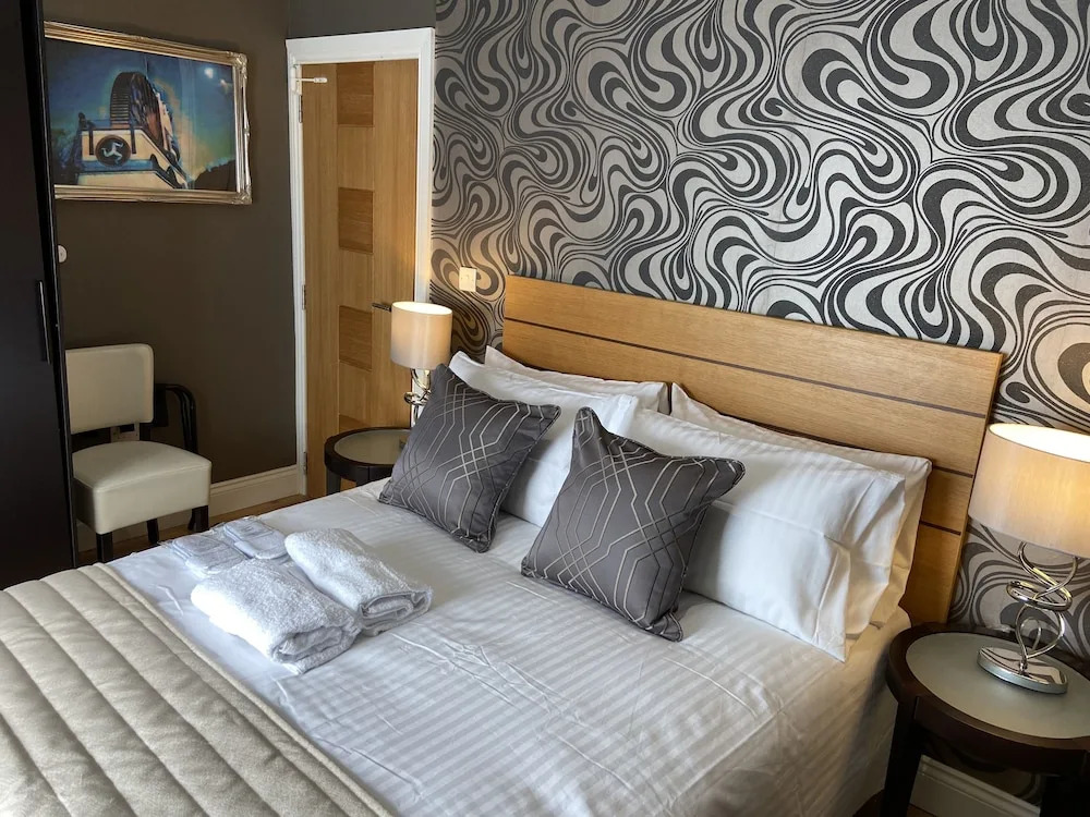 Halvard Apartments at Castletown