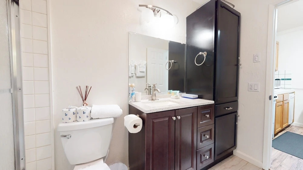Krystal Villas East 312 Quaint and Cozy, Great Value for your Mammoth Getaway by RedAwning