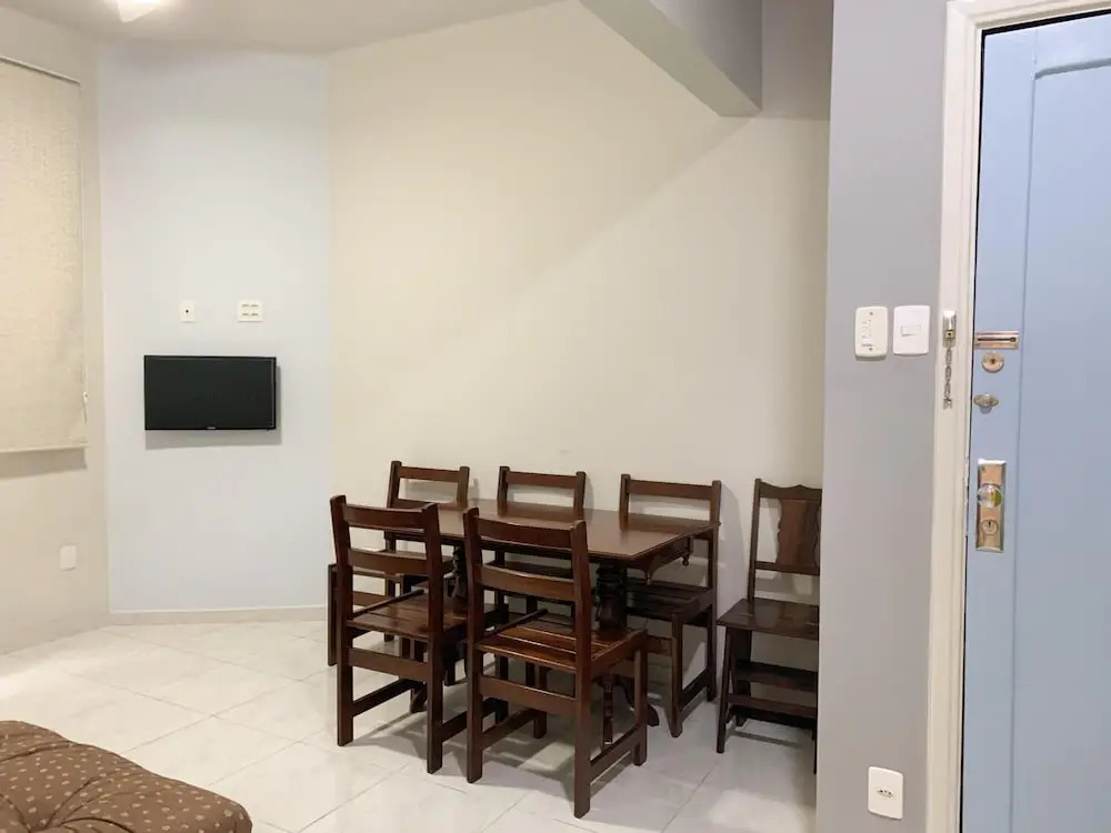 "Cavirio Bdm512 Cool Flat Near The Subway"