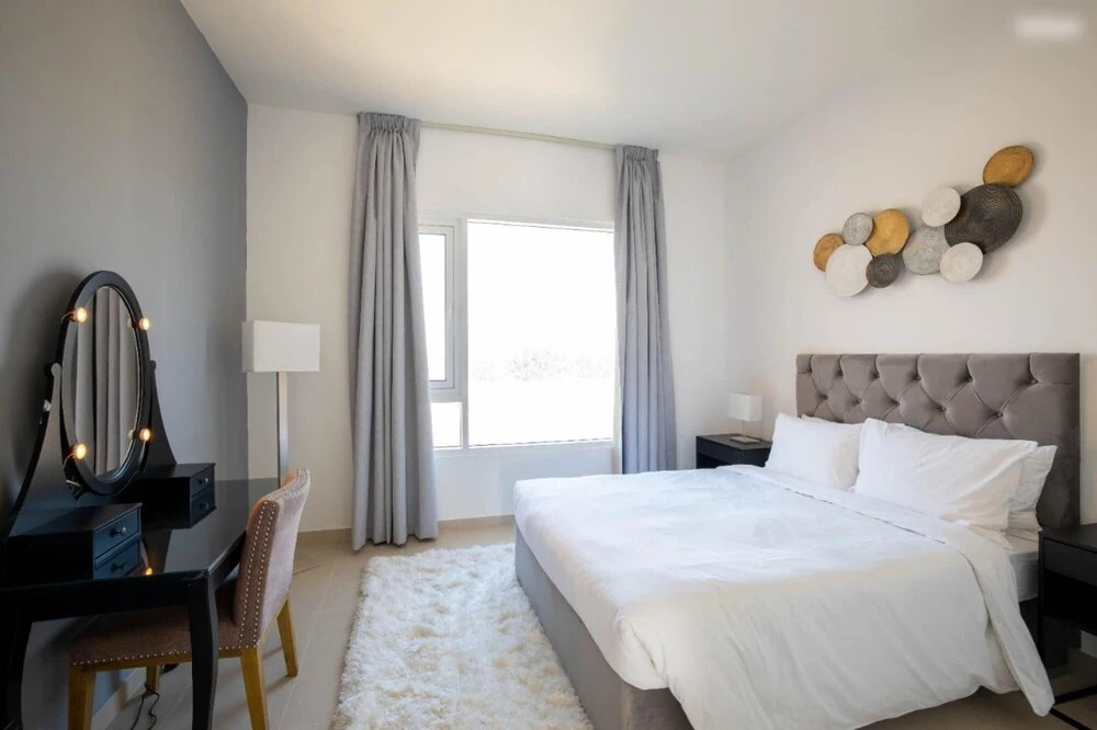 Homely 2BR Apt in Dubai South