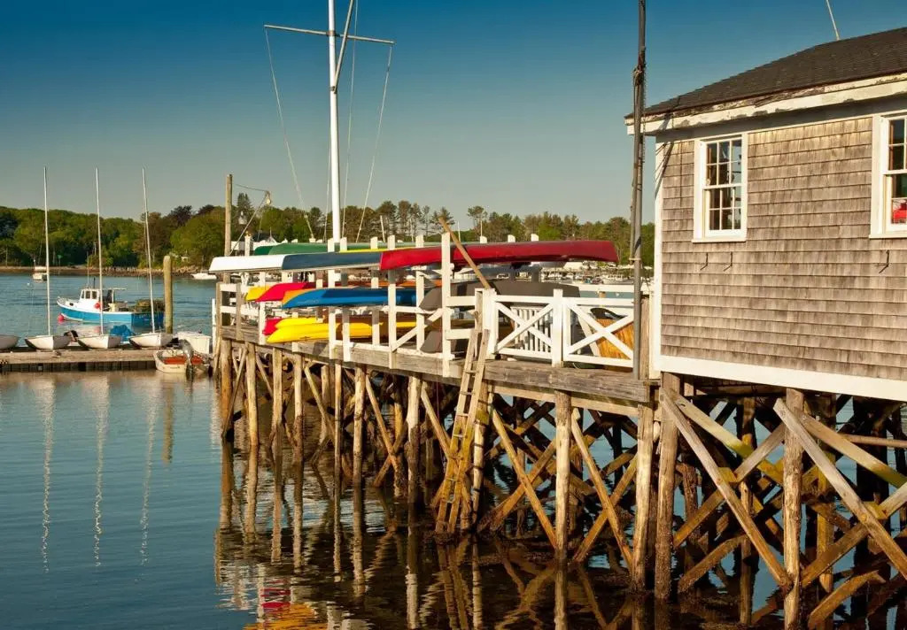 Carriage House at One Long Beach