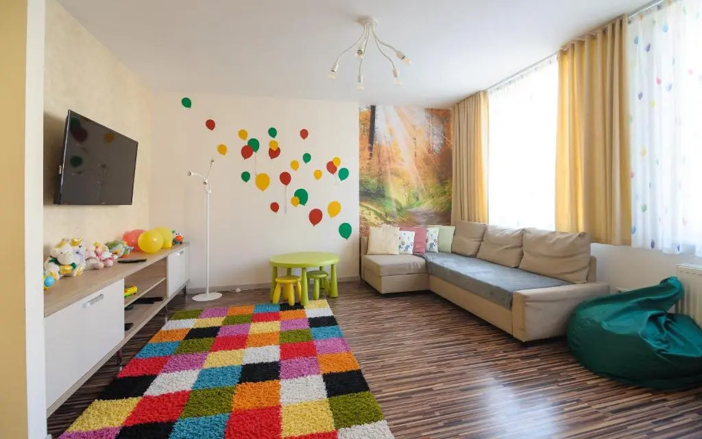 Colored balloons - 3 bedrooms, 3 bathrooms, equipped large apartments