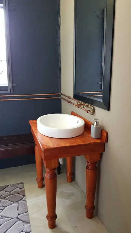 Rustique Paris Guest House