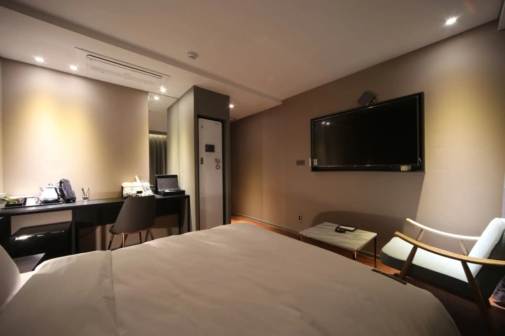Hotel Frenchcode