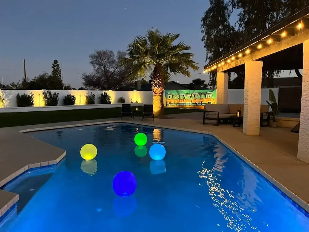 5BR Resort-style Oasis 2 Primary s Cabana Gameroom