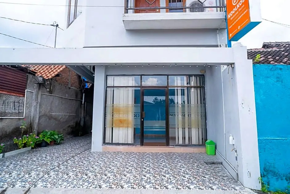 KoolKost near Jalan Adi Sucipto Solo