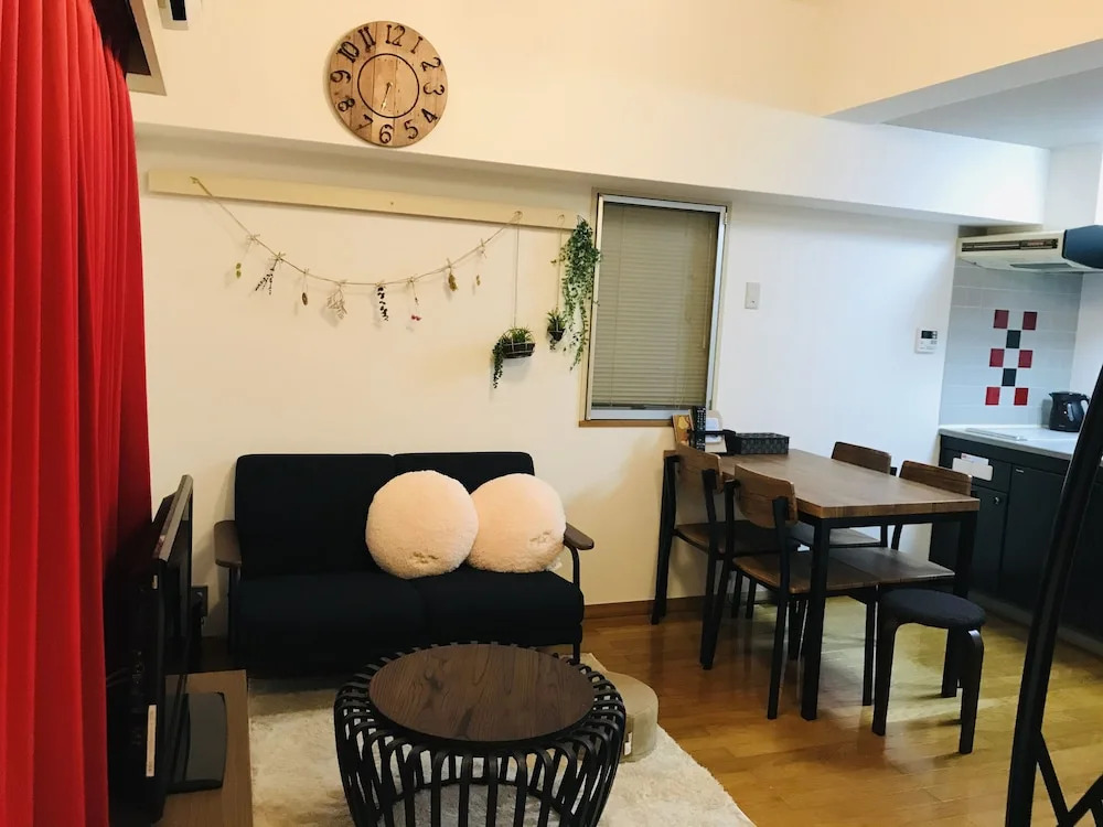 ゲストハウスひわまり セルフチェックイン 瓦町すぐ