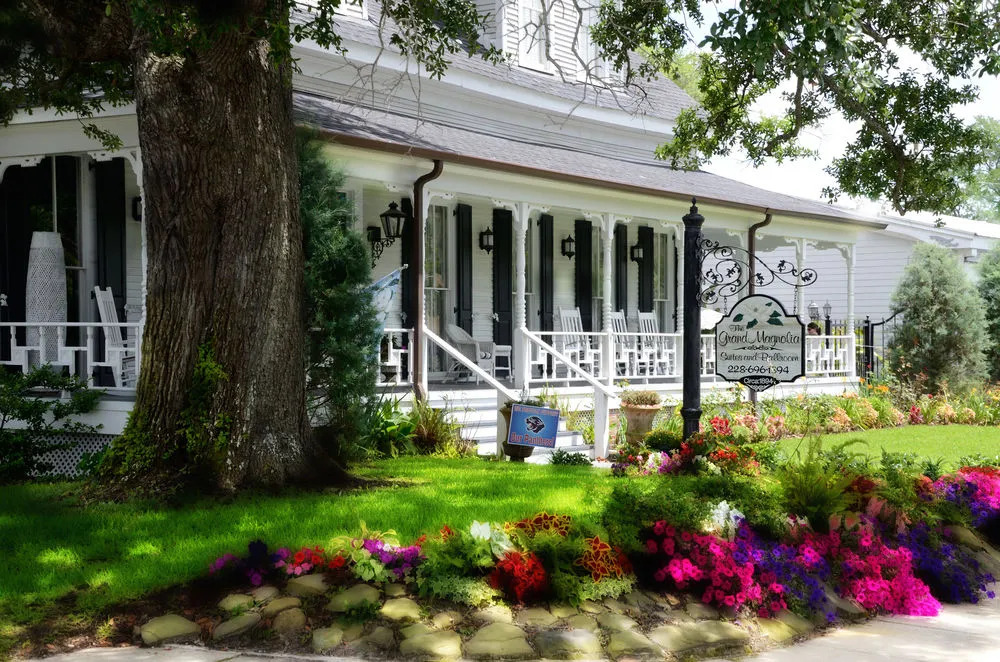Grand Magnolia Ballroom & Suites