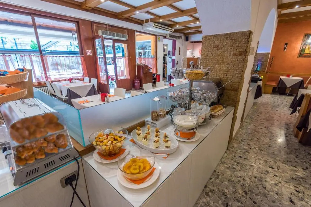 Hotel Alpino