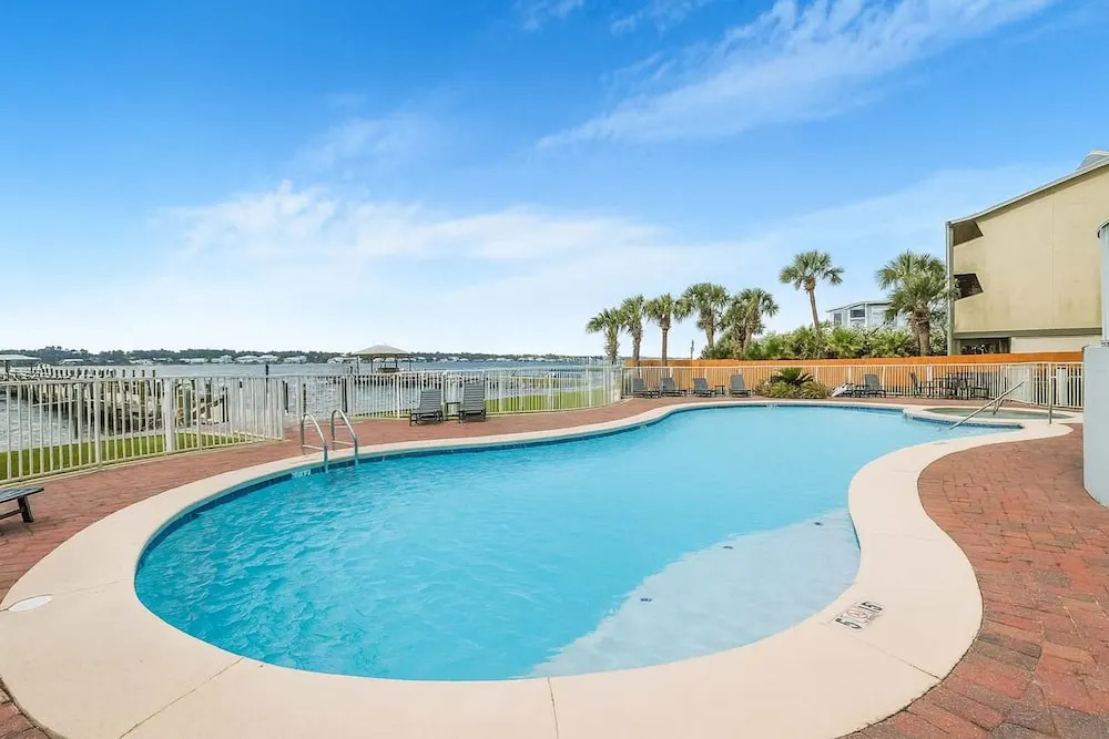 Bel Sole 1102 Spacious Water View Beach Access