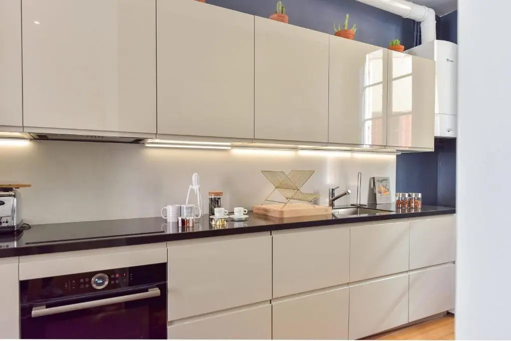 SERRENDY Fall in love Large 1-bedroom apartment 7min to Palais